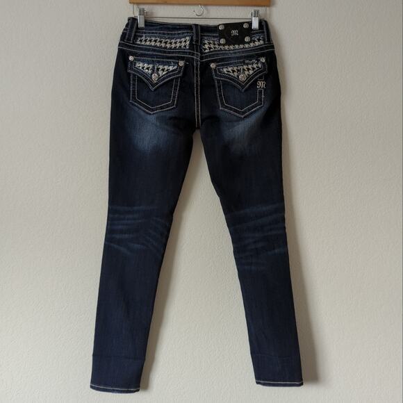 Miss Me Womens Embellished Jeans Size 27 Houndstooth Studded Crystals Skinny Mid - Picture 4 of 9